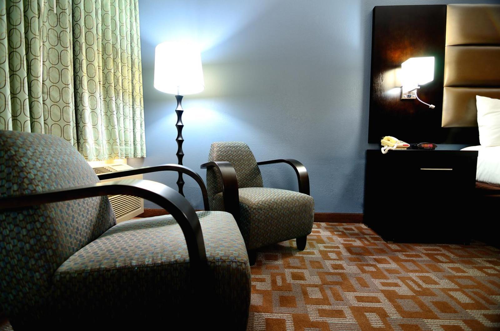 Days Inn By Wyndham Downey Bagian luar foto